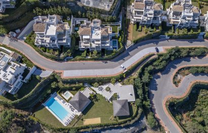 Resale - Apartment - Middle Floor Apartment - Benahavís - Benahavís Centro