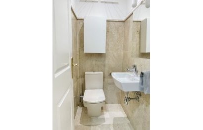 Resale - Apartment - Middle Floor Apartment - Benahavís - Benahavís Centro