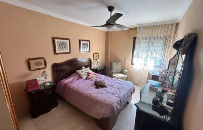 Resale - Apartment - Top Floor Apartment - Estepona - Estepona Centro