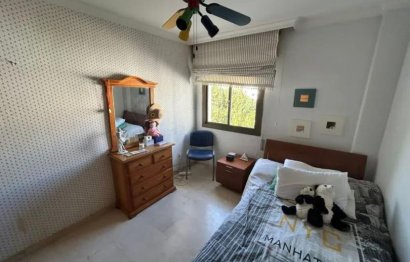 Resale - Apartment - Top Floor Apartment - Estepona - Estepona Centro