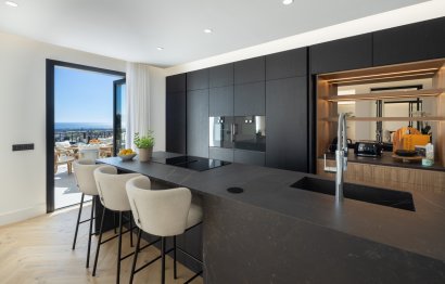 Resale - House - Detached Villa - Benahavís - La Quinta