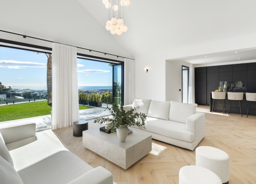 Resale - House - Detached Villa - Benahavís - La Quinta