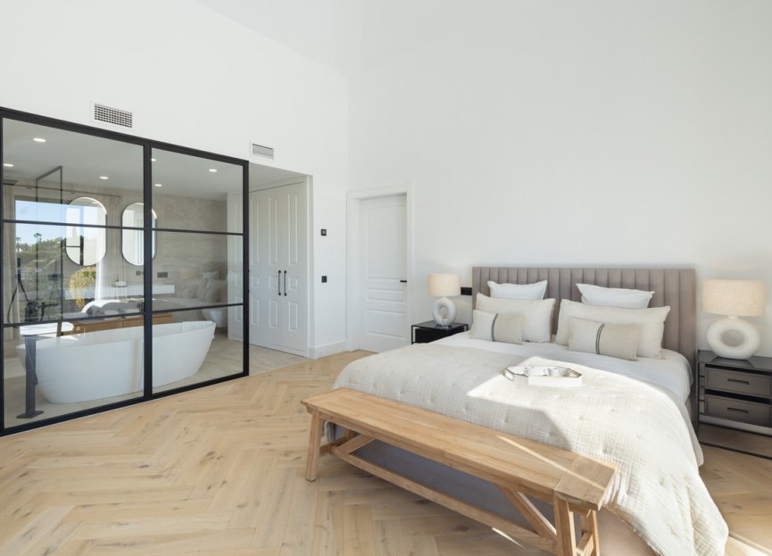 Resale - House - Detached Villa - Benahavís - La Quinta