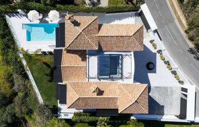 Resale - House - Detached Villa - Benahavís - La Quinta