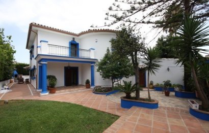 Resale - House - Detached Villa - Marbella - Marbella Centro