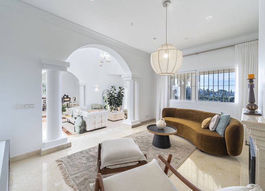 Reventa - House - Detached Villa - Marbella - Nueva Andalucia