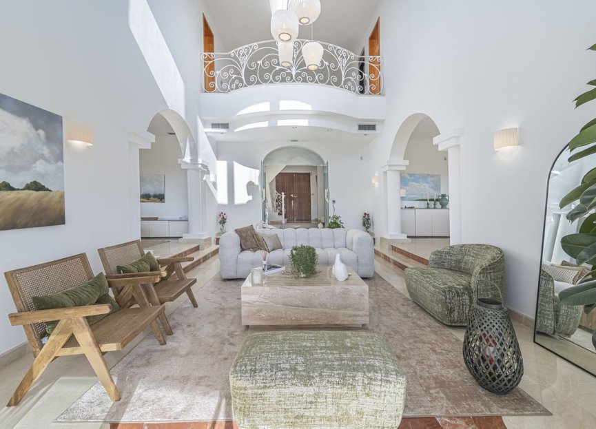 Reventa - House - Detached Villa - Marbella - Nueva Andalucia