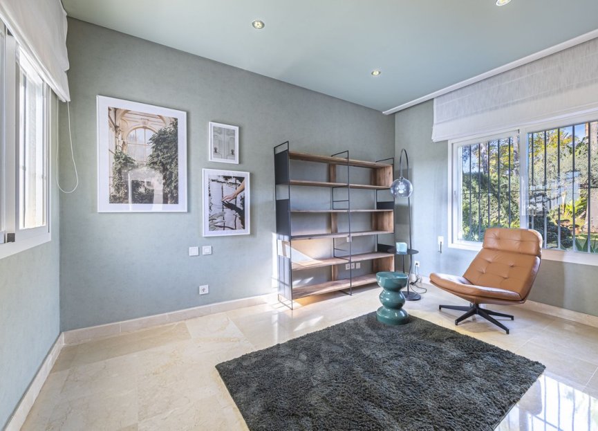 Reventa - House - Detached Villa - Marbella - Nueva Andalucia