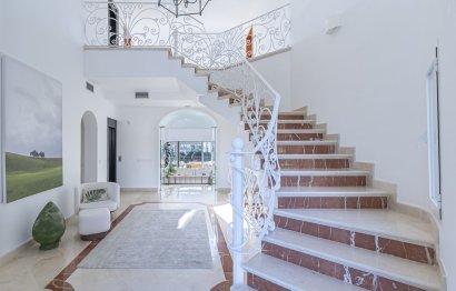 Reventa - House - Detached Villa - Marbella - Nueva Andalucia