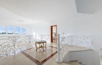 Reventa - House - Detached Villa - Marbella - Nueva Andalucia