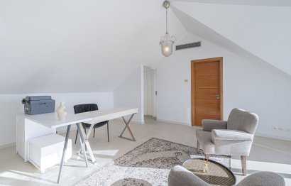 Reventa - House - Detached Villa - Marbella - Nueva Andalucia