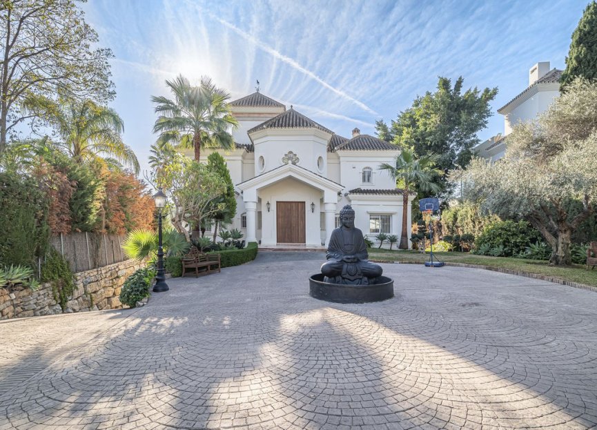 Reventa - House - Detached Villa - Marbella - Nueva Andalucia