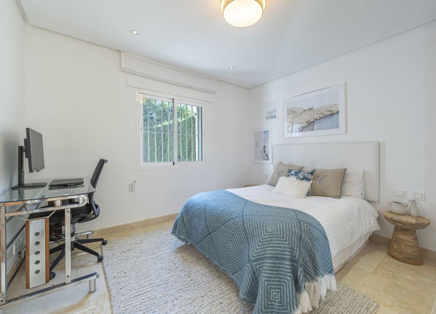 Reventa - House - Detached Villa - Marbella - Nueva Andalucia