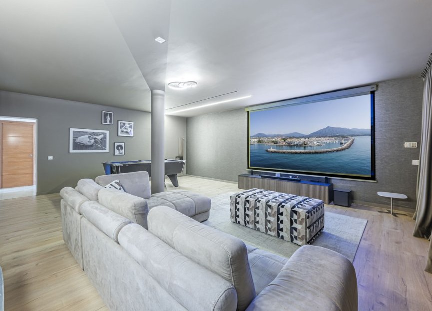 Reventa - House - Detached Villa - Marbella - Nueva Andalucia