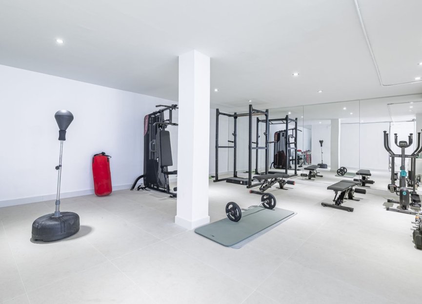 Reventa - House - Detached Villa - Marbella - Nueva Andalucia