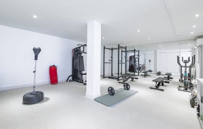 Reventa - House - Detached Villa - Marbella - Nueva Andalucia