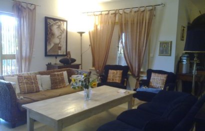 Resale - House - Detached Villa - Marbella - Nueva Andalucia