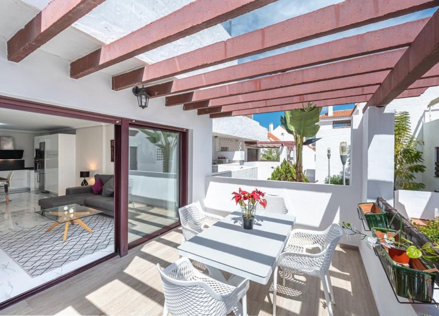 Resale - Ground floor apartment - Marbella - Nueva Andalucia