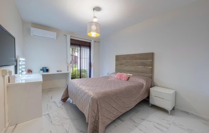 Resale - Ground floor apartment - Marbella - Nueva Andalucia