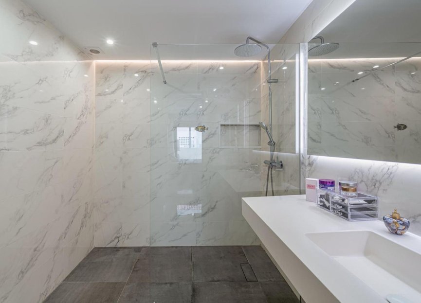 Resale - Ground floor apartment - Marbella - Nueva Andalucia