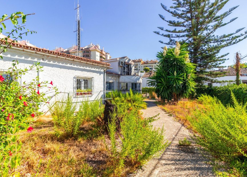 Resale - House - Detached Villa - Marbella - Marbella Centro