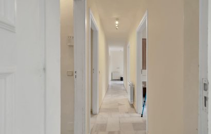 Resale - House - Detached Villa - Marbella - Elviria