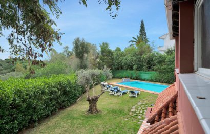 Resale - House - Detached Villa - Marbella - Elviria