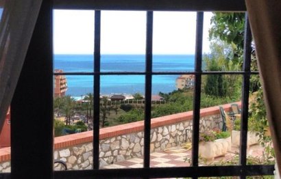 Resale - House - Detached Villa - Benalmádena - Benalmadena Costa