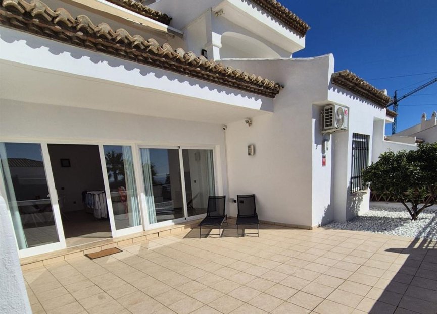 Resale - Ground floor apartment - Benalmádena - Benalmadena Centro