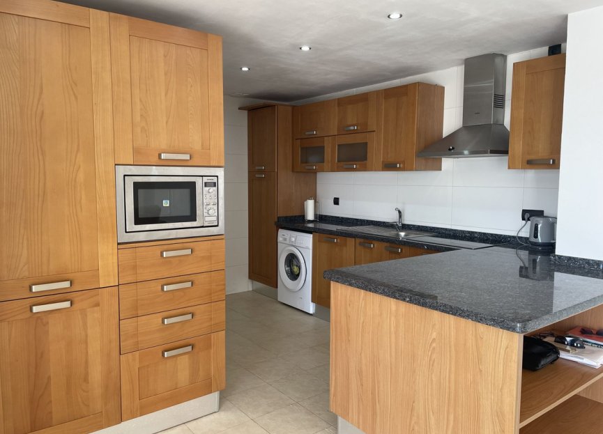 Resale - Ground floor apartment - Benalmádena - Benalmadena Centro