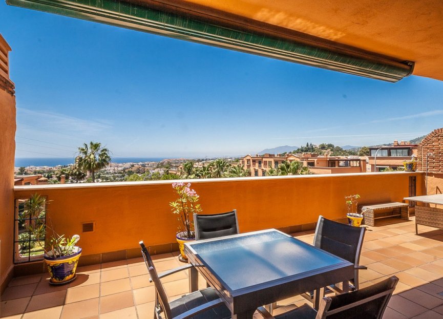 Resale - Apartment - Middle Floor Apartment - Marbella - Marbella Centro