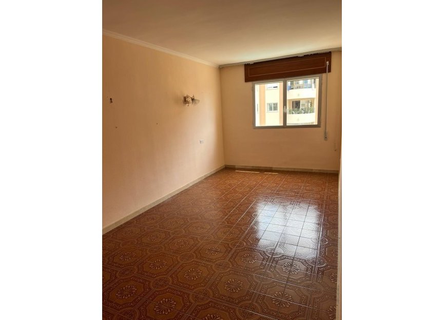 Resale - Apartment - Middle Floor Apartment - Marbella - Marbella Centro