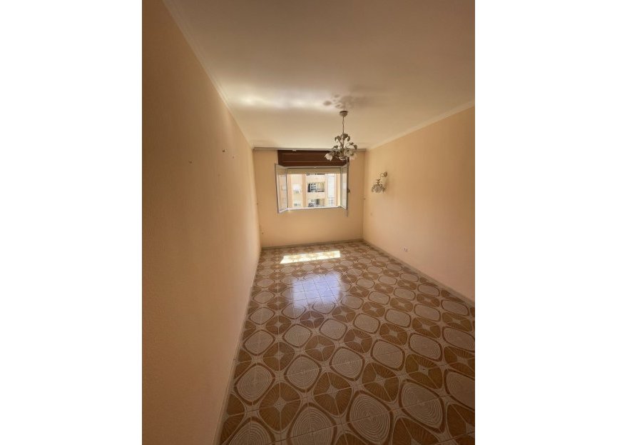 Resale - Apartment - Middle Floor Apartment - Marbella - Marbella Centro