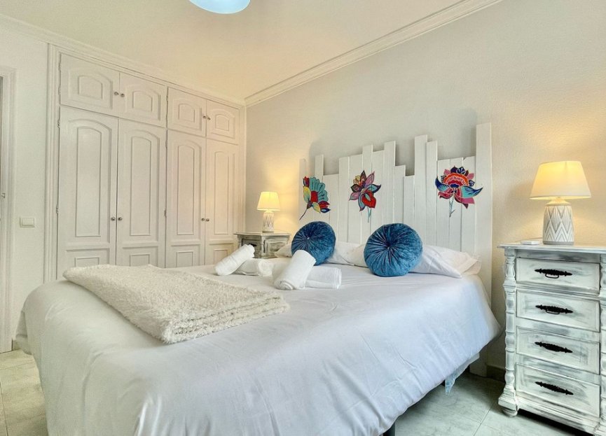 Resale - Apartment - Middle Floor Apartment - Marbella - San Pedro De Alcantara