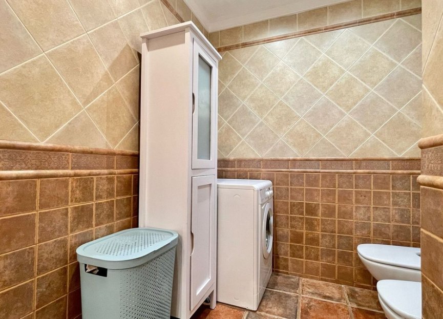 Resale - Apartment - Middle Floor Apartment - Marbella - San Pedro De Alcantara