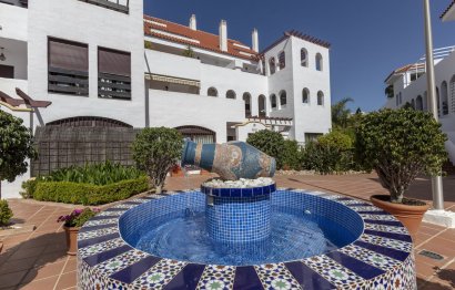 Resale - Apartment - Ground Floor Apartment - Marbella - Nueva Andalucia