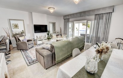 Resale - House - Semi-Detached House - Benalmádena - Benalmadena Costa