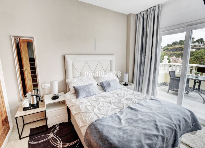 Resale - House - Semi-Detached House - Benalmádena - Benalmadena Costa