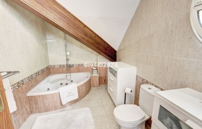 Resale - House - Semi-Detached House - Benalmádena - Benalmadena Costa