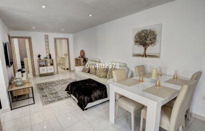 Resale - House - Semi-Detached House - Benalmádena - Benalmadena Costa