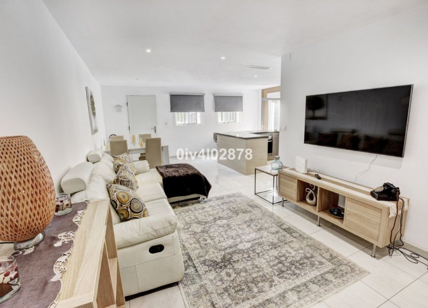 Resale - House - Semi-Detached House - Benalmádena - Benalmadena Costa