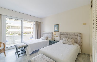 Resale - Apartment - Penthouse - Marbella - Puerto Banús