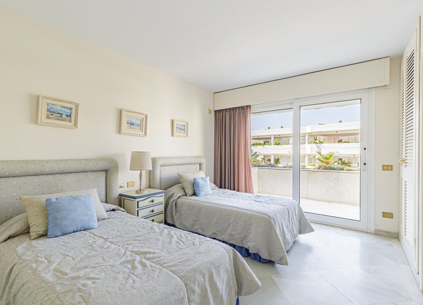 Resale - Apartment - Penthouse - Marbella - Puerto Banús