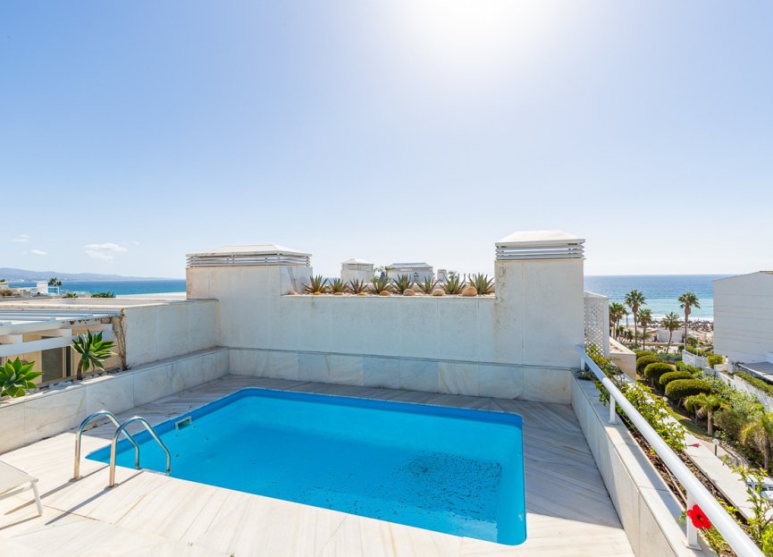 Resale - Apartment - Penthouse - Marbella - Puerto Banús