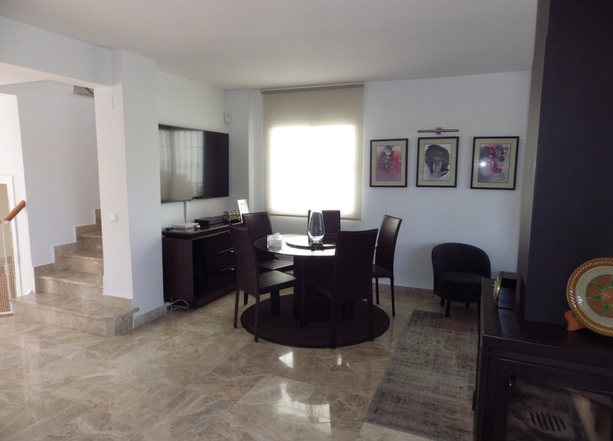 Resale - House - Townhouse - Marbella - Nueva Andalucia