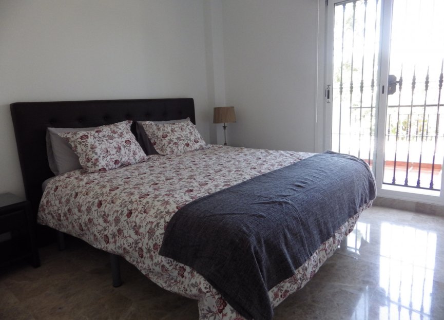 Resale - House - Townhouse - Marbella - Nueva Andalucia