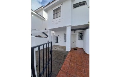 Resale - House - Townhouse - Marbella - Nueva Andalucia