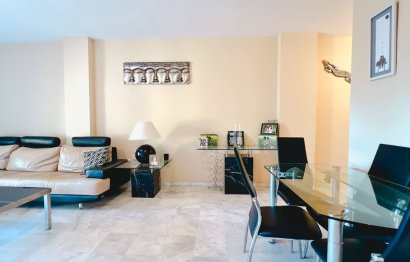 Resale - Apartment - Middle Floor Apartment - Marbella - Reserva de Marbella