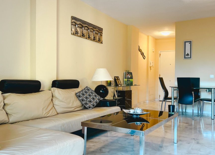 Resale - Apartment - Middle Floor Apartment - Marbella - Reserva de Marbella