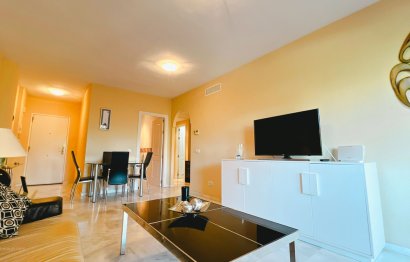 Resale - Apartment - Middle Floor Apartment - Marbella - Reserva de Marbella